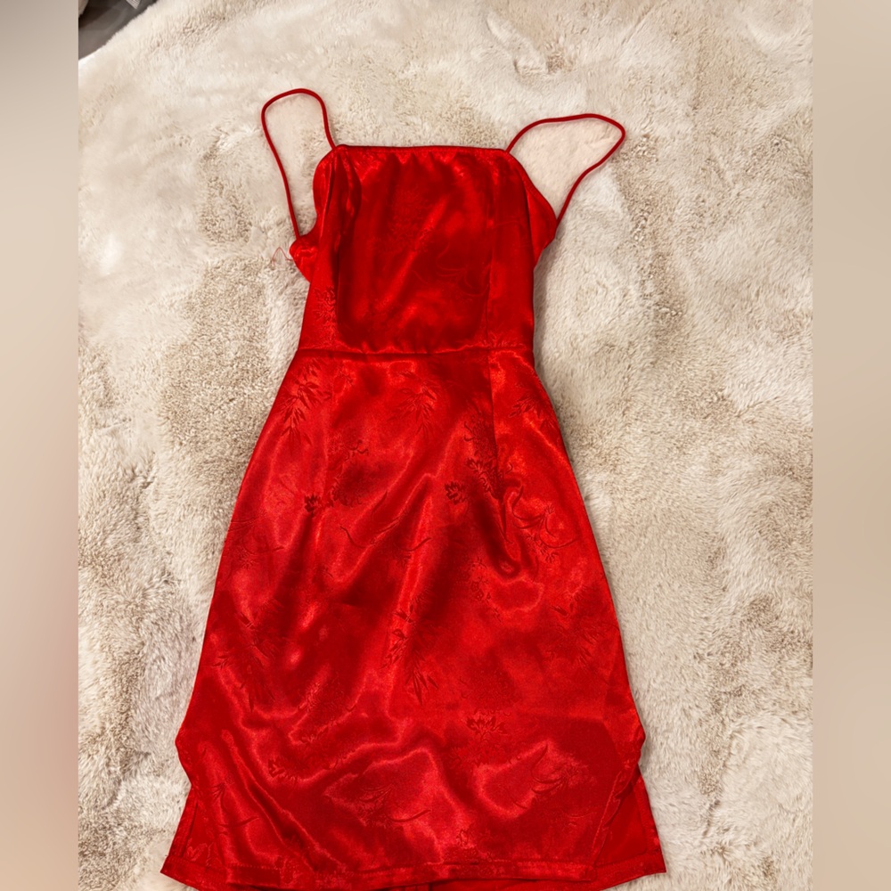 Pretty little thing red dress size 0 fits like a xs